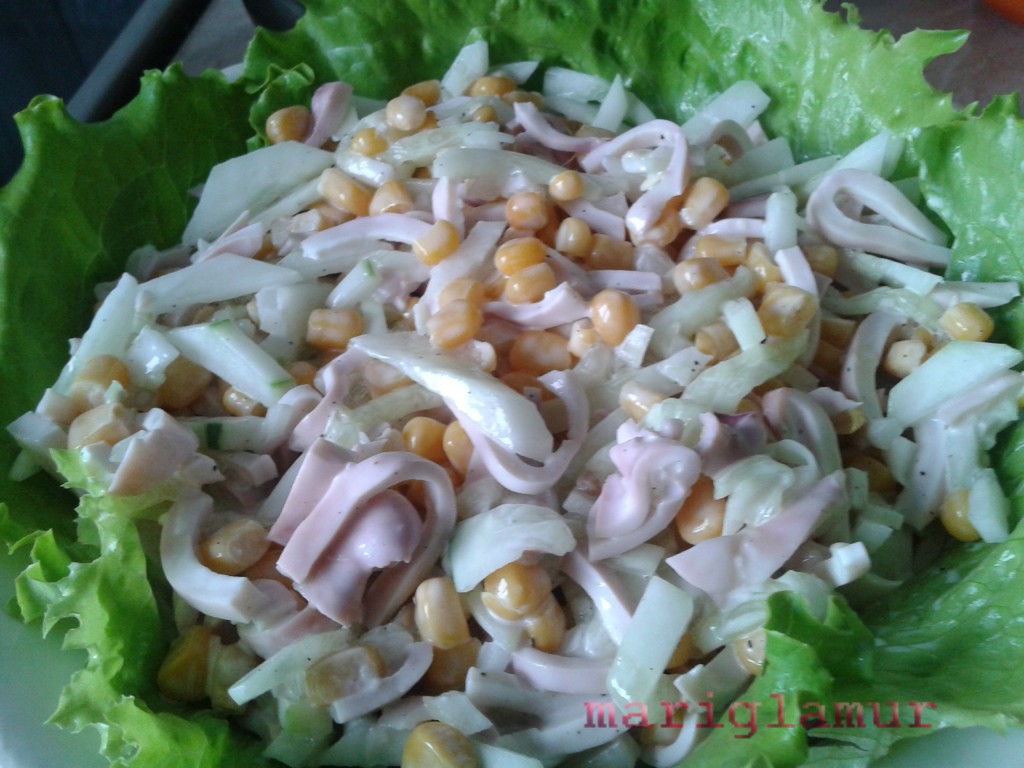 canned squid salad