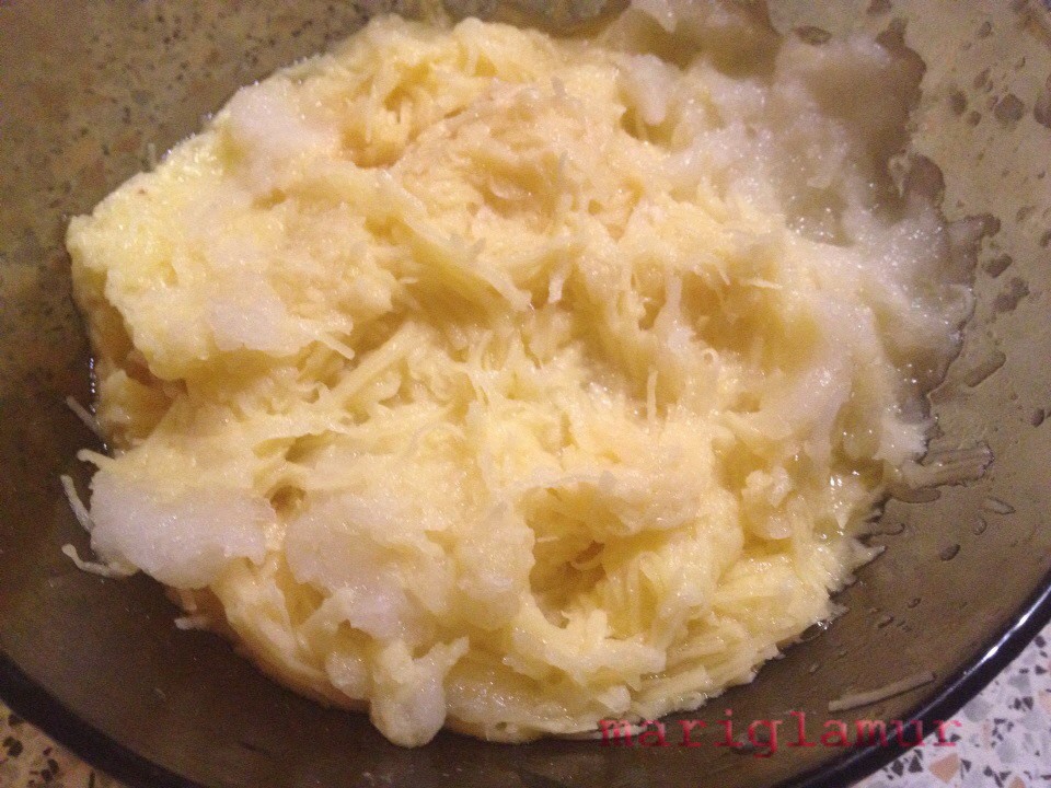 grate potatoes, onion and garlic